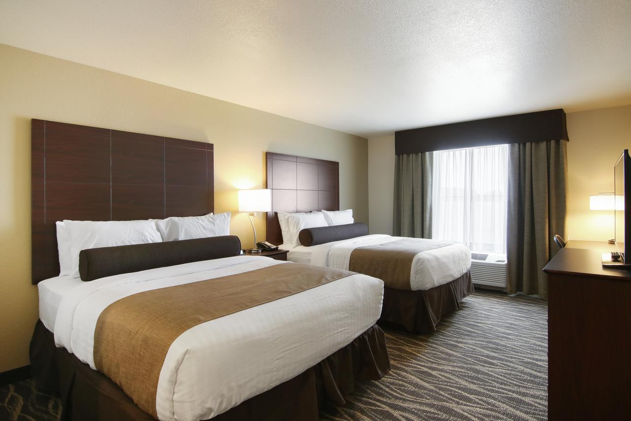 Cobblestone Inn & Suites - Menomonie/Uw-Stout Dış mekan fotoğraf